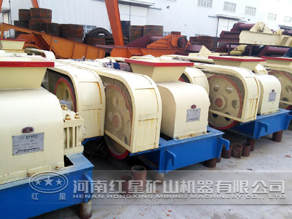 銻礦對輥式破碎機(jī)價格