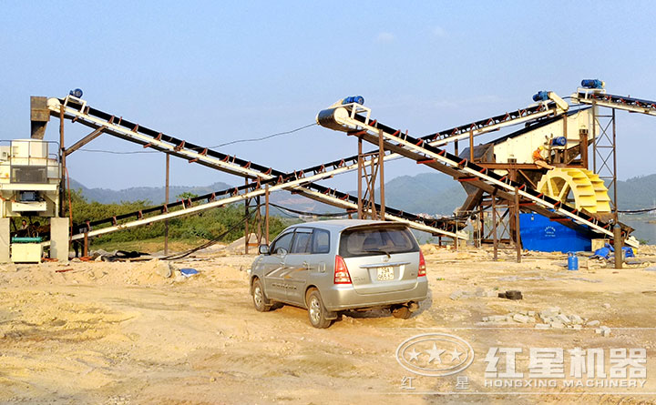 制砂機(jī)、洗砂機(jī)現(xiàn)場(chǎng)